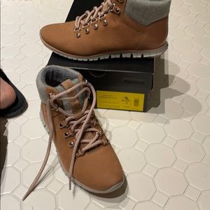 Cole Haan Hiking boots